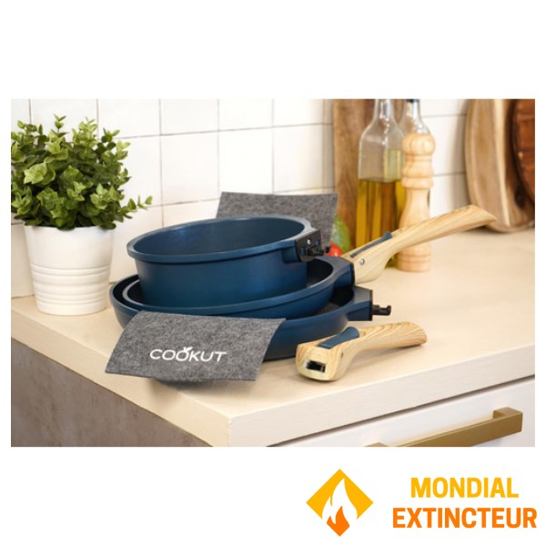 Cookut - Batterie de cuisine X7 Poêles et casserole myrtille