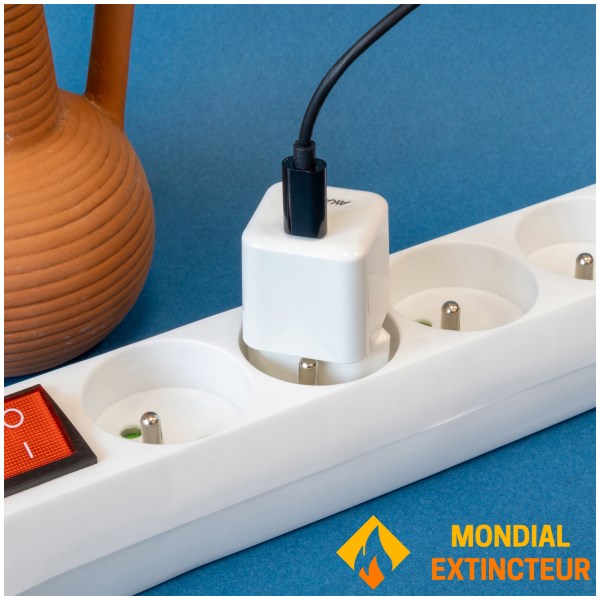 Akashi - Chargeur secteur USB Supergan