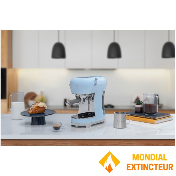Smeg - Machine à café  Expresso Années 50 - Bleu azur