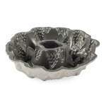 Nordic Ware - Moule à gâteau Bundt® Couronne de Noël Silver