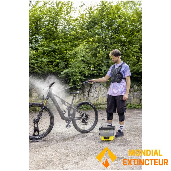 Karcher - Nettoyeur mobile OC 4 + kit aventure