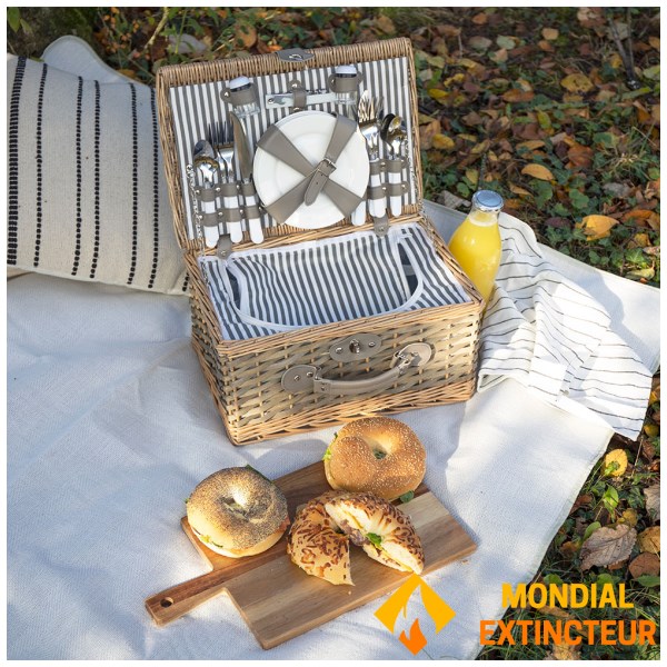 Livoo - Panier pique nique Pour 4 personnes en osier