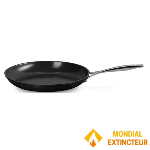Le Creuset - Poêle 30 cm  Céramique Essentielle Anti-adhérente