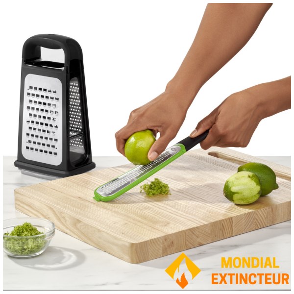 Oxo - Râpe 4 faces avec récupérateur