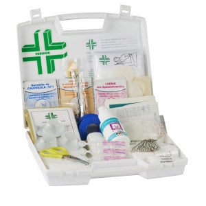 "Painter's" first-aid suitcase 2/4 persons