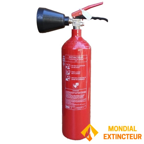Electrical protection pack with CO2 extinguisher