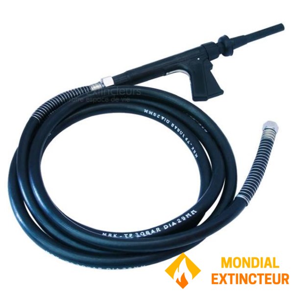 Hose for wheeled water fire extinguisher with nozzle