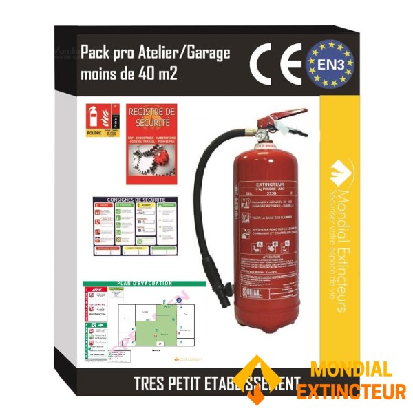 Special 40 m² car garage kit with evacuation plan