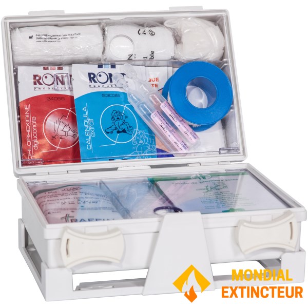 2/4 person first aid box