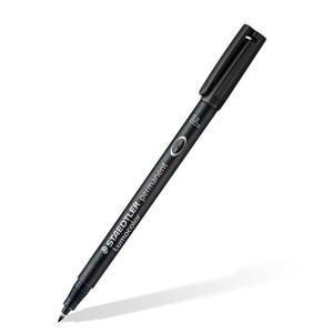 Marker permanent pentru etichete